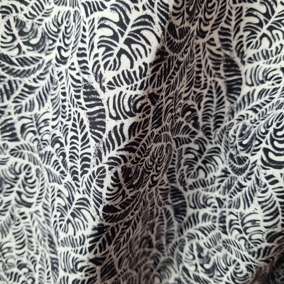 TOMMY BAHAMA Everyday Active All-Over Leaf Print Pant Sz M Pull-On Stretch EUC! - Picture 6 of 10